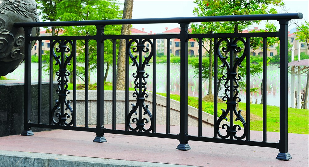 陽(yáng)臺(tái)護(hù)欄11